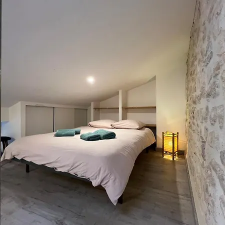 2 Opera Comedie Apartamento *